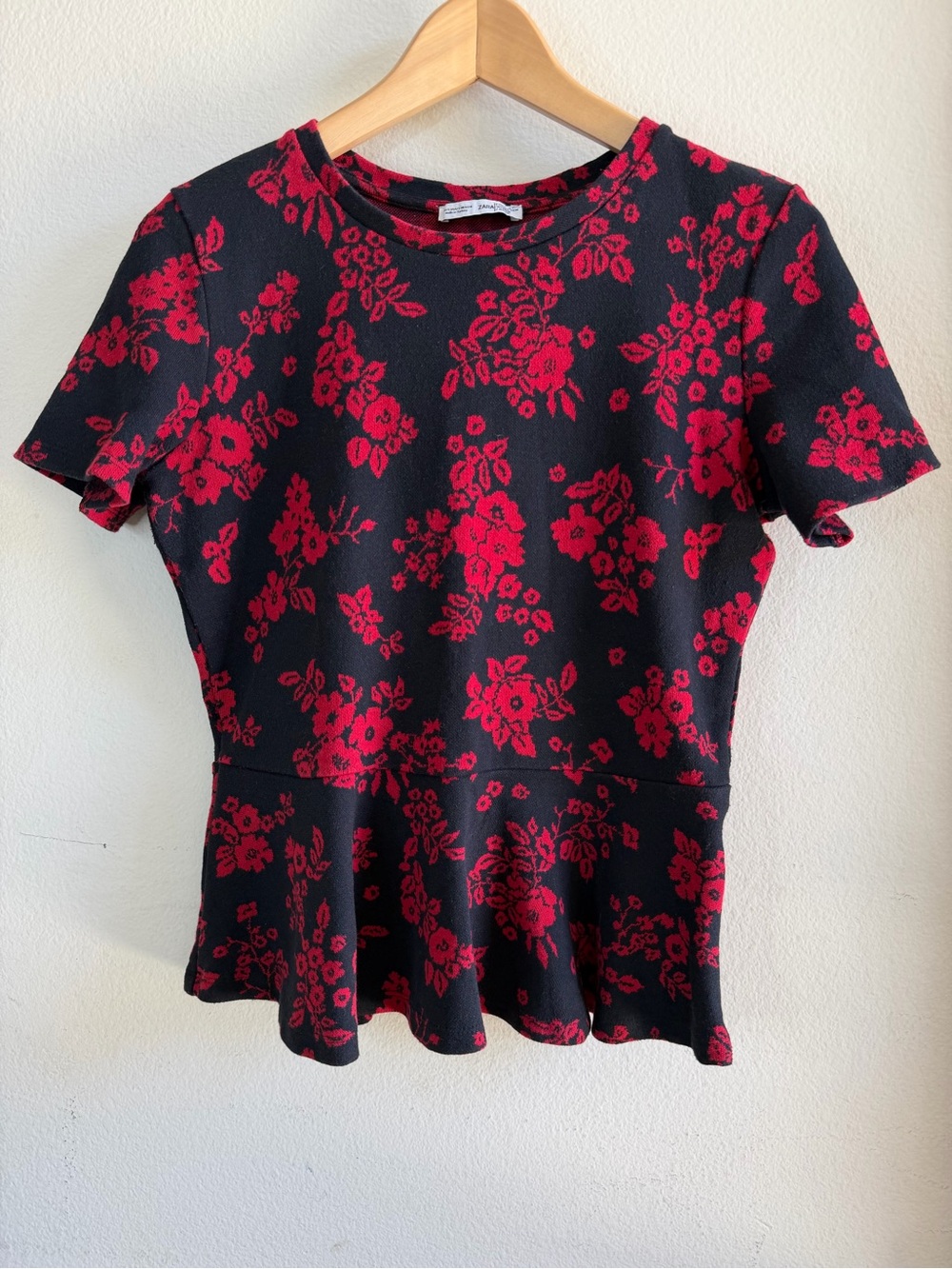 Zara Black Short Sleeve Peplum Top with Red Floral Jacquard